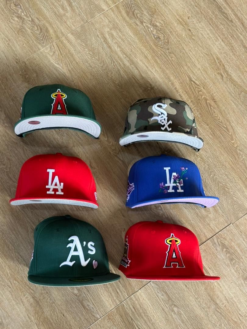 Snap back caps