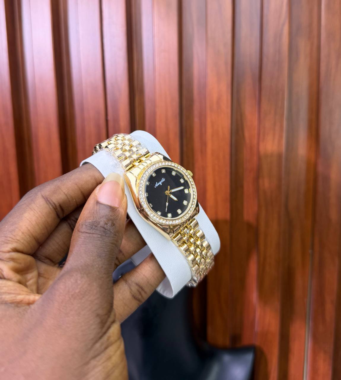 AOQILI WRISTWATCH