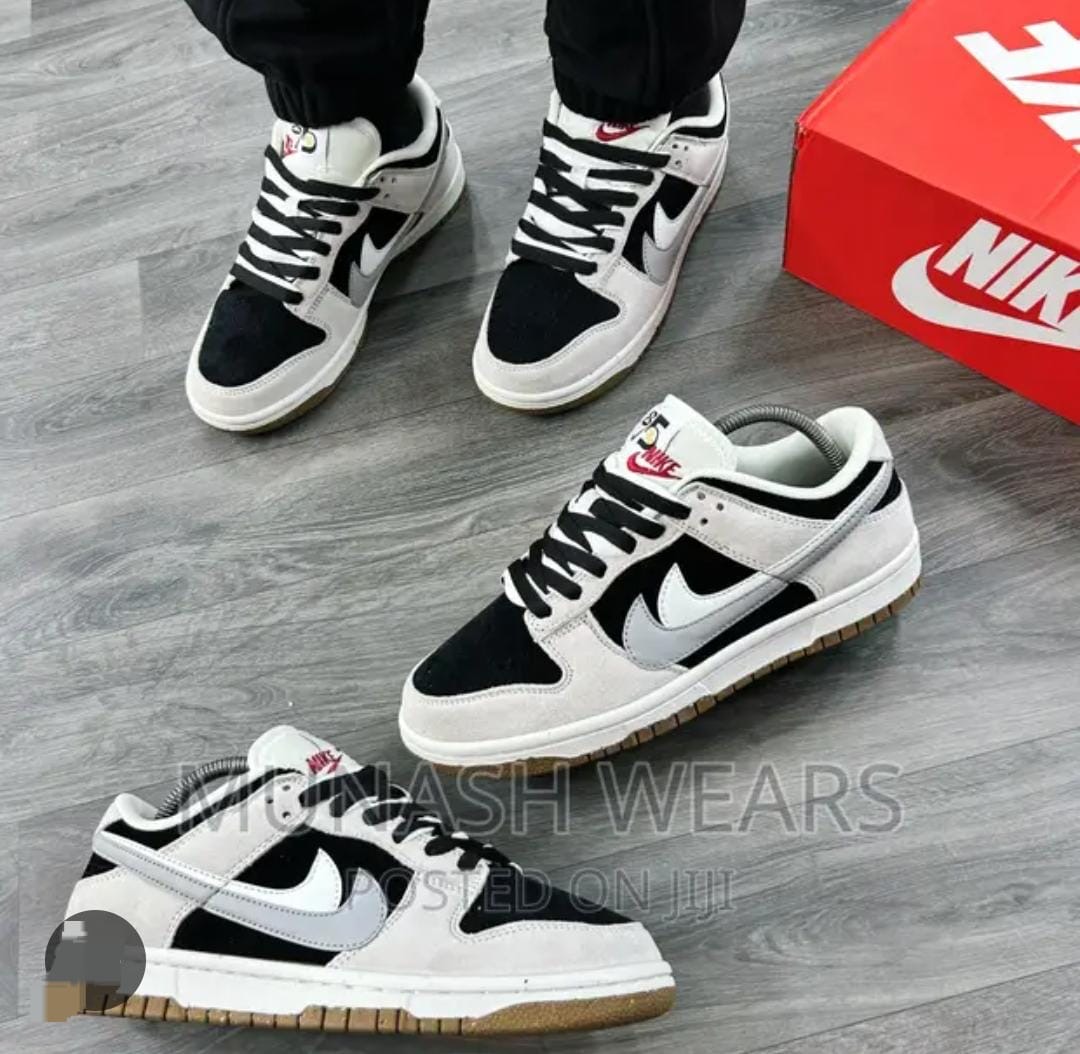 Nike snickers