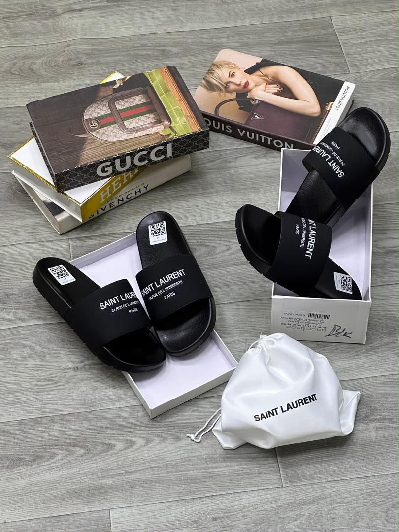Saint Laurent slide 🛒🛍️