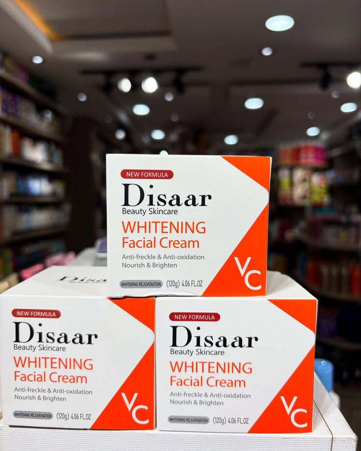 Disaar Whitening Vitamin C face cream