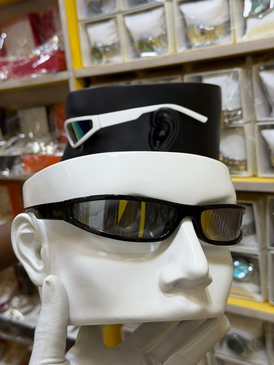 Y2K glasses 🕶️