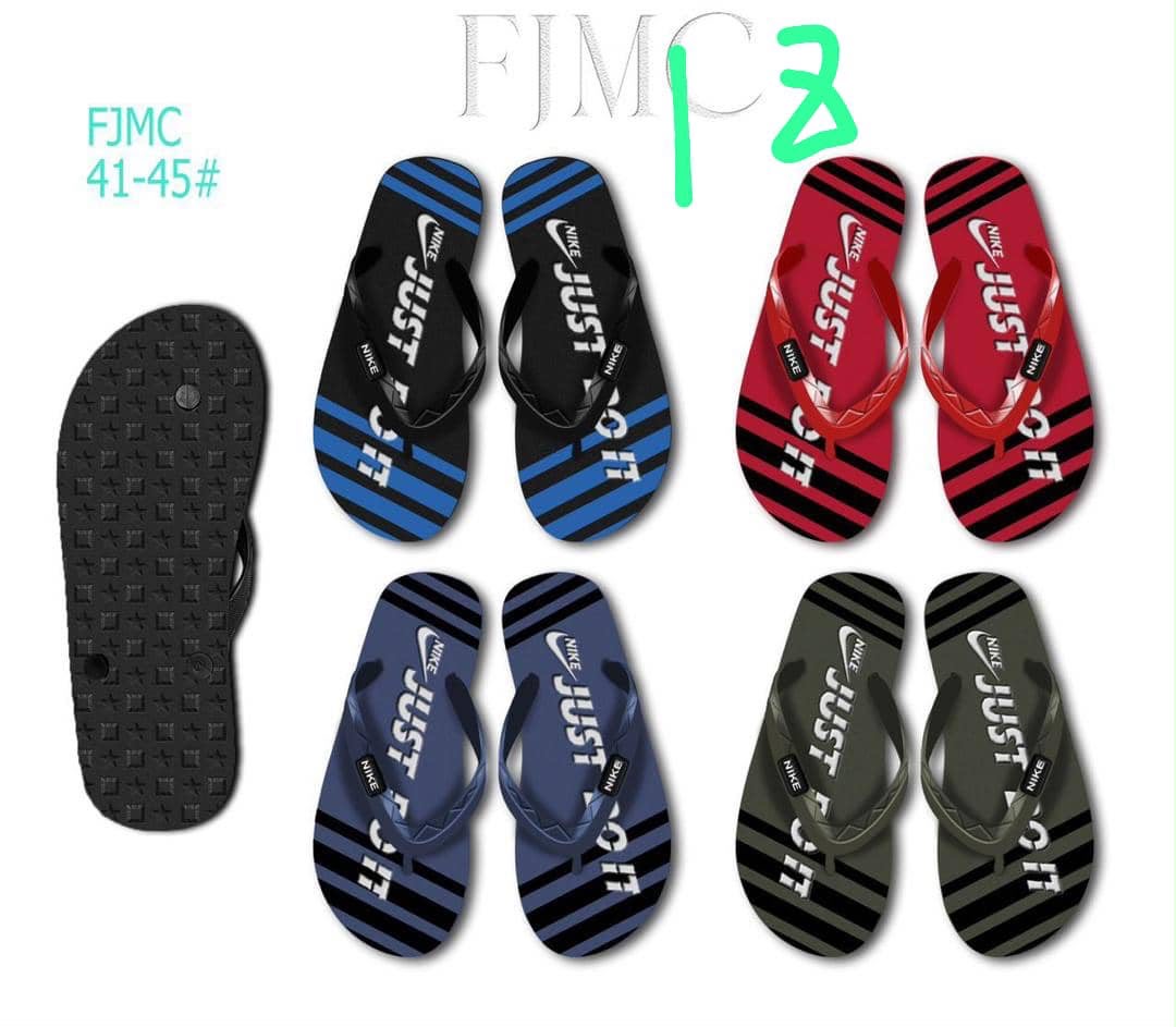 FASHION SLIPPERS